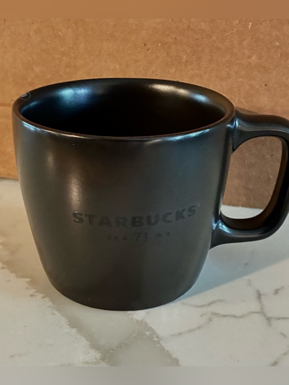 EUC Starbucks Black Seattle WA Ceramic Coffee Mug; 12oz